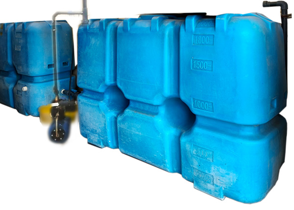 Емкости для предварительной очистки воды на автомойке