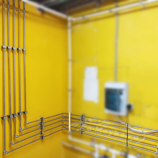 труба нержавеющая вд (для оборудования магистрали) по 1м (кратно трем)