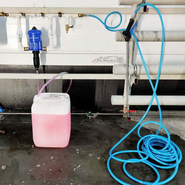 дозатрон для автомойки dp 001 под пену или воск